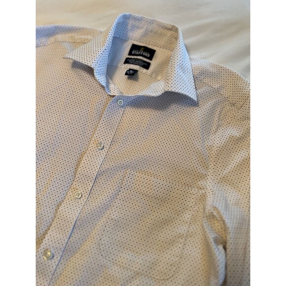 Stafford Slim Fit Dress Shirt Men's Medium Geometeric, Sweat Repellent 15-15.5 - Picture 3 of 7